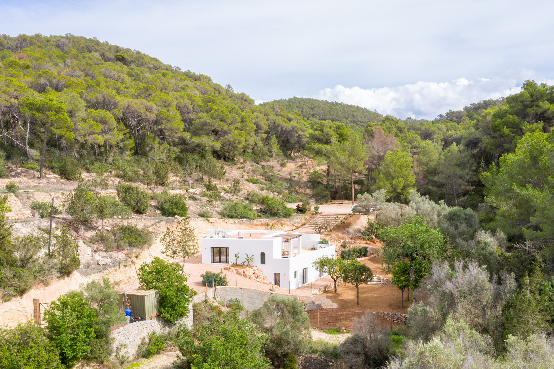 Resa Estates Ibiza Geraldine te koop sale finca san lorenzo exterior .jpg